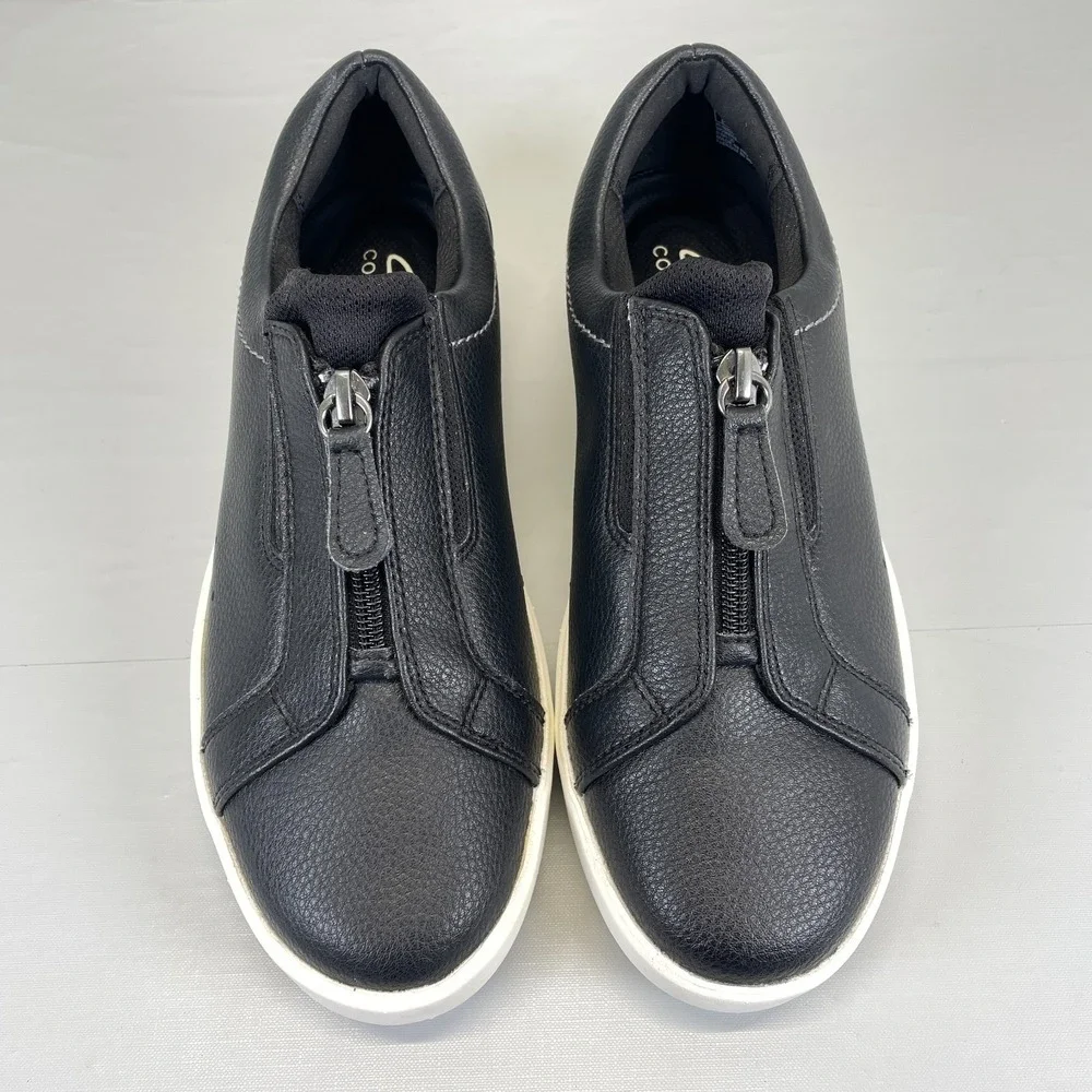 Clarks layton rae